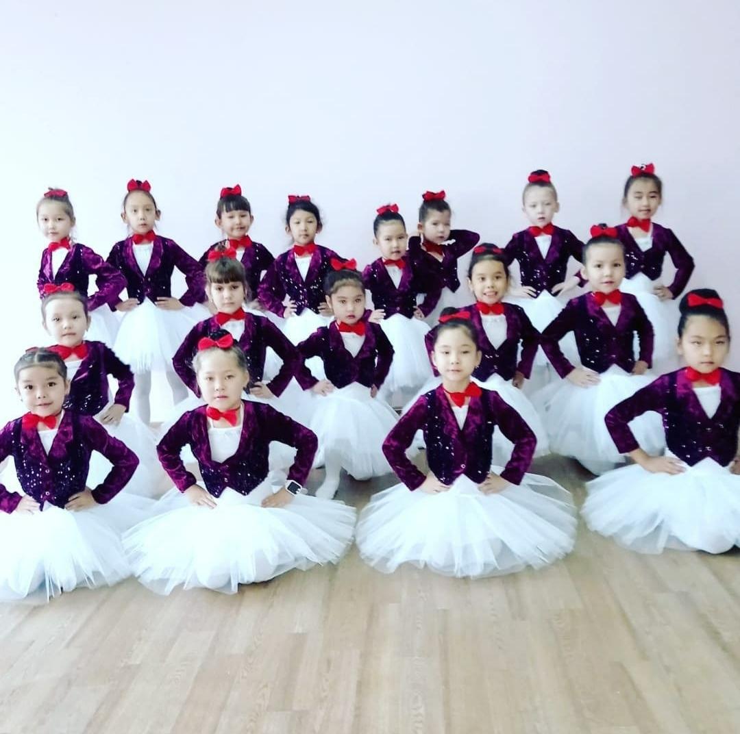 "Достық" халықтық би ансамбілі