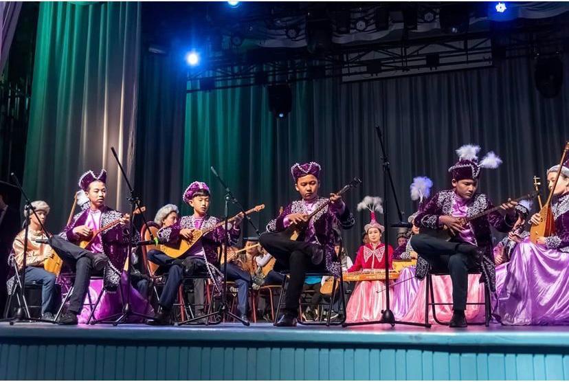 "Өрлеу" ұлт-аспаптар ансамблі