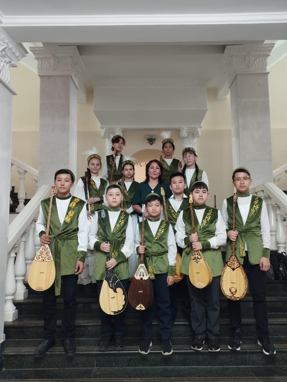 "Балбырауын" домбырашылар ансамблі