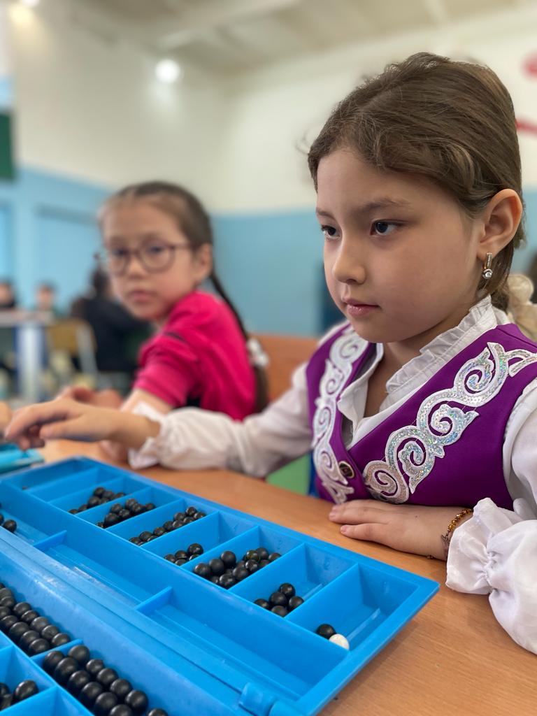 Тоғызқұмалақ ұлттық ойыны